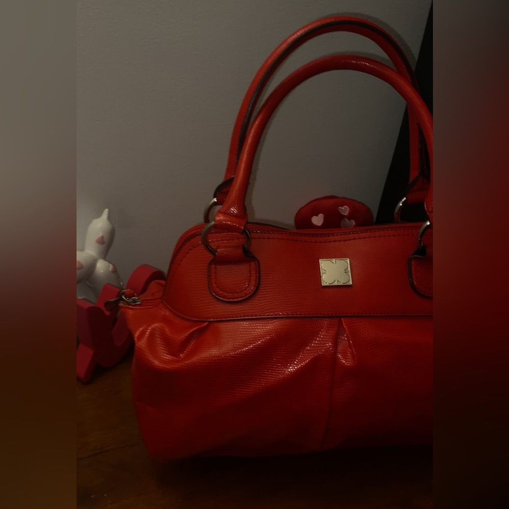 Vintage Chic! Medium-Sized Liz Claiborne New York Red Handbag